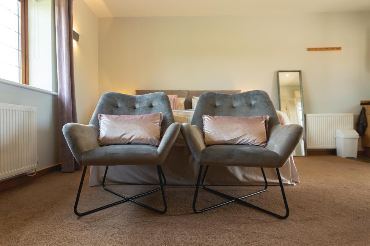 Wick House Apartment Taunton Bagian luar foto