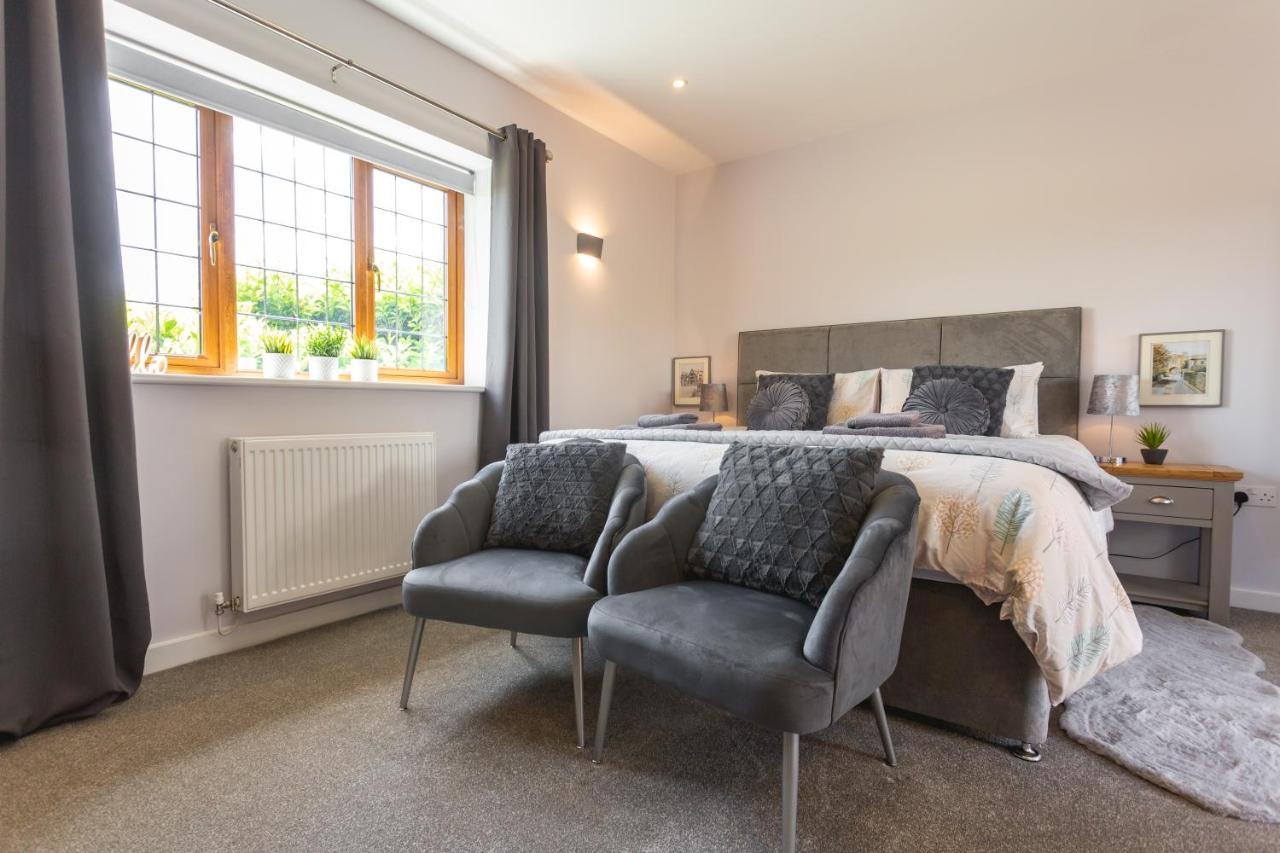Wick House Apartment Taunton Bagian luar foto