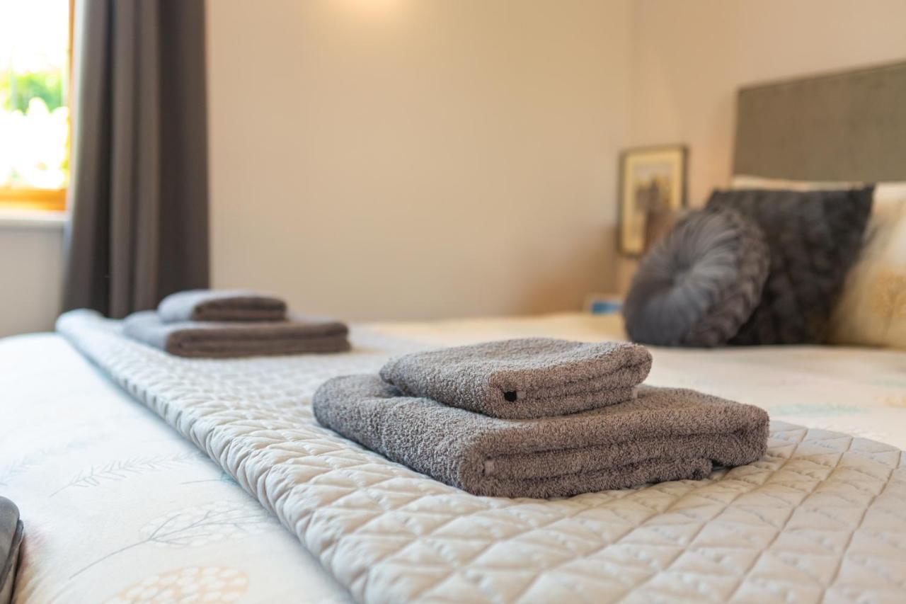 Wick House Apartment Taunton Bagian luar foto