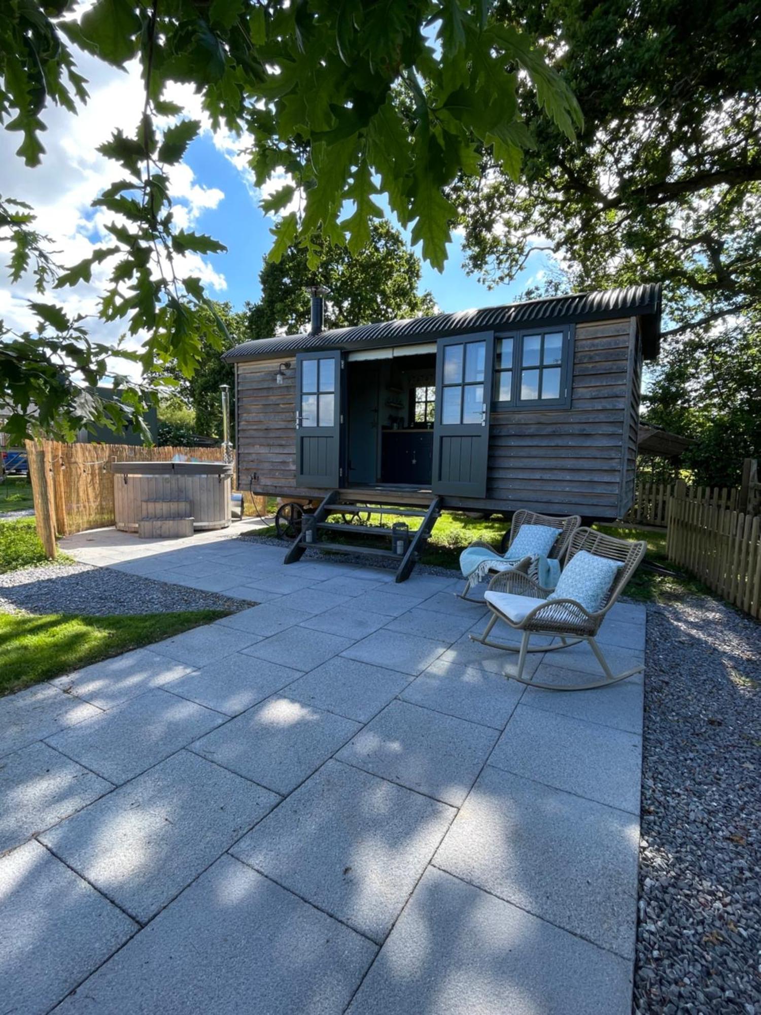 Wick House Apartment Taunton Bagian luar foto